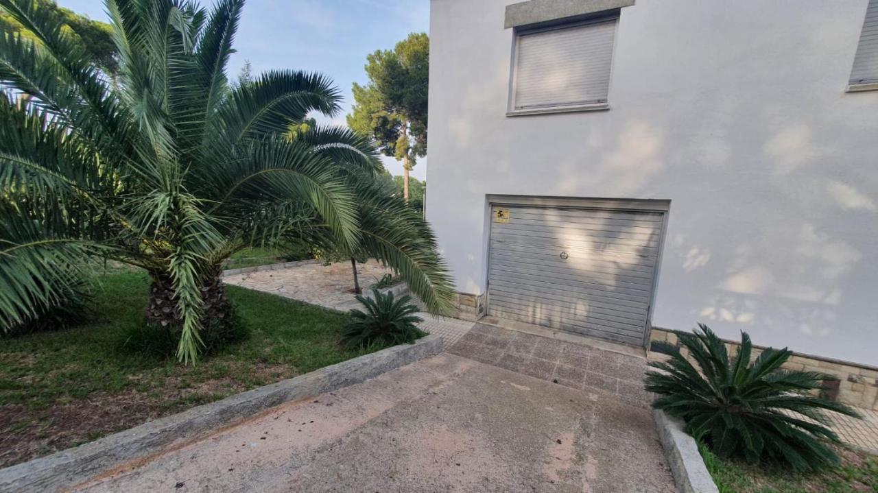 Casa La Pineda Salou, Playa Y Port Aventura Villa Bagian luar foto