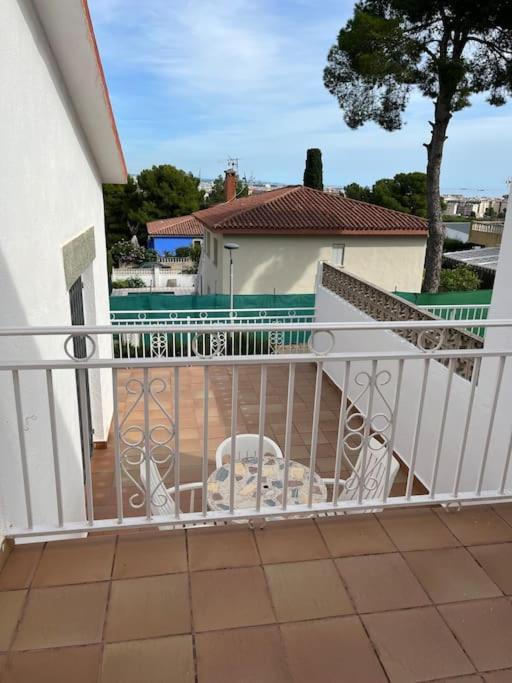 Casa La Pineda Salou, Playa Y Port Aventura Villa Bagian luar foto