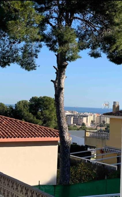 Casa La Pineda Salou, Playa Y Port Aventura Villa Bagian luar foto