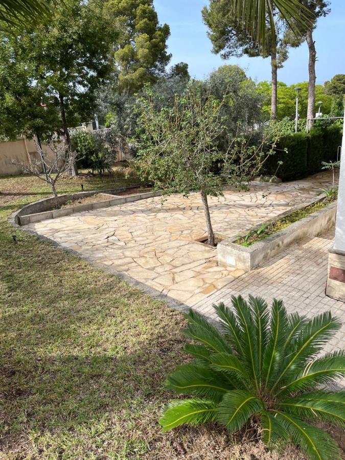 Casa La Pineda Salou, Playa Y Port Aventura Villa Bagian luar foto